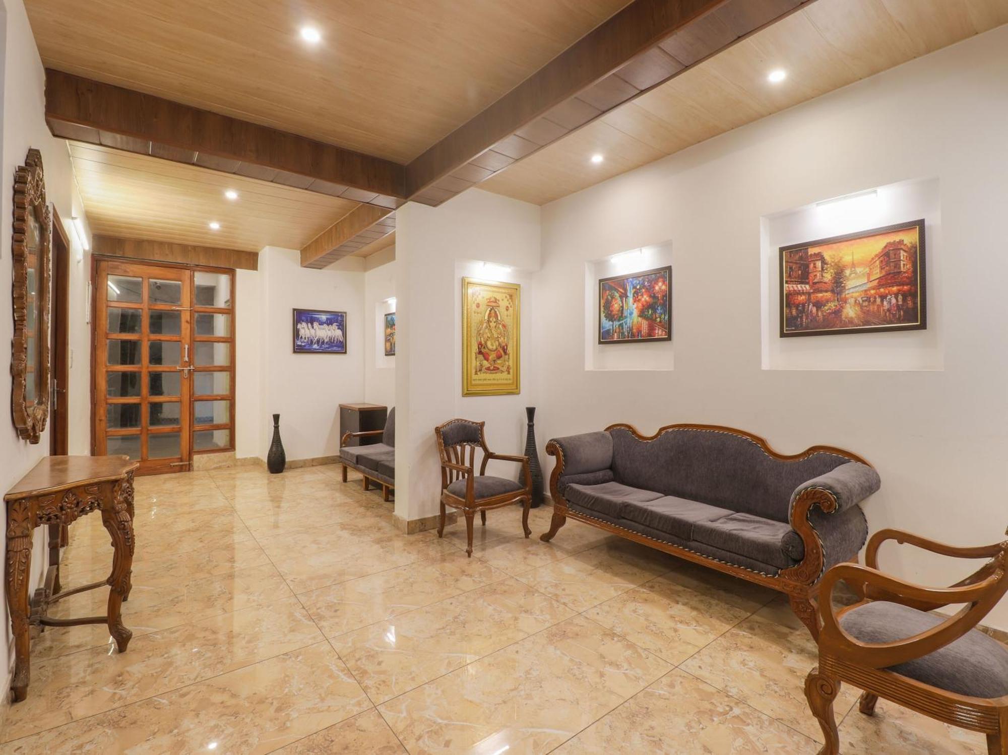 Collection O Ss Hotel Mussoorie Luaran gambar